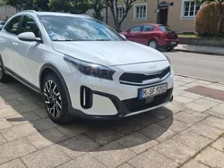 Weiß Gebraucht 2023 Kia XCeed Vision SUV | 20.000 € (Guter Preis)