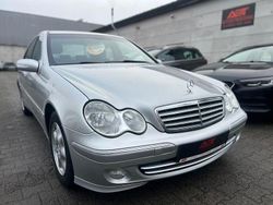 Brillantsilber Gebraucht 2004 Mercedes C200 Elegance Limousine | 5.499 € (Teuer)
