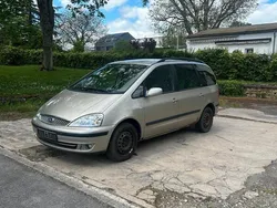 Gold Gebraucht 2005 Ford Galaxy Van / Kleinbus | 800 € (Superpreis)