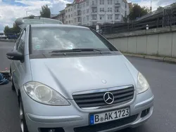 Silber Gebraucht 2006 Mercedes A150 Classic Van / Kleinbus | 1.800 € (Fairer Preis)