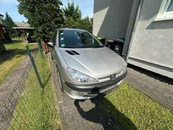 Silber Gebraucht 2006 Peugeot 206 Kleinwagen | 1.699 € (Fairer Preis)