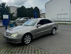 Grau Gebraucht 2004 Mercedes CLK200 Elegance Coupé | 4.700 € (Fairer Preis)