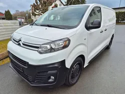 Weiß Gebraucht 2017 Citroën Jumpy Van / Kleinbus | 7.990 €