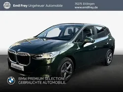 Portimao blau metallic Gebraucht 2024 BMW 218 Active Tourer Luxury Line Van / Kleinbus | 29.890 € (Superpreis)