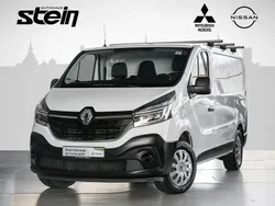 Weiß Gebraucht 2020 Renault Trafic Komfort Van | 15.440 € (Teuer)