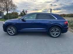 Blau Gebraucht 2019 Audi Q8 Ambiente SUV | 52.800 € (Fairer Preis)