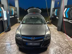 Gebraucht 2009 Opel Astra Limousine | 1.500 € (Guter Preis)