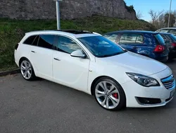 Weiß Gebraucht 2013 Opel Insignia Kombi | 6.300 € (Etwas zu teuer)