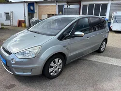 Silber Gebraucht 2008 Ford S-MAX Titanium Van / Kleinbus | 2.790 €