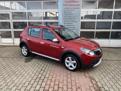 Rot Gebraucht 2010 Dacia Sandero Stepway Kleinwagen | 5.990 €