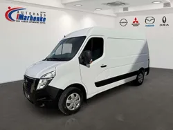 Mineral white (s) Gebraucht 2022 Nissan Interstar N-Connecta Van | 22.990 € (Fairer Preis)