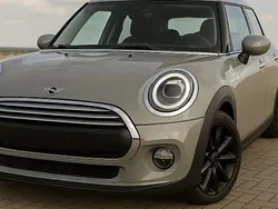Grau Gebraucht 2020 Mini ONE Pepper Kleinwagen | 16.390 € (Fairer Preis)