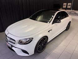 Weiß Gebraucht 2017 Mercedes E63S AMG AMG Limousine | 61.999 € (Fairer Preis)