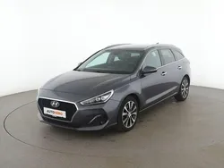 Grau Gebraucht 2018 Hyundai i30 Premium Kombi | 18.000 € (Teuer)