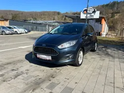 Blau Gebraucht 2016 Ford Fiesta Celebration Kleinwagen | 7.999 € (Fairer Preis)