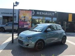 Colore esterno (eis blau) Gebraucht 2022 Fiat 500e La Prima Kleinwagen | 21.500 € (Teuer)