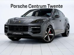 Grau Gebraucht 2024 Porsche Cayenne S E-Hybrid SUV | 139.900 €