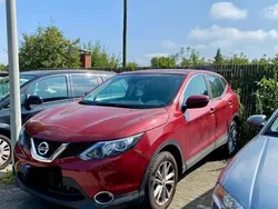 Rot Gebraucht 2015 Nissan Qashqai Acenta SUV | 14.000 € (Fairer Preis)
