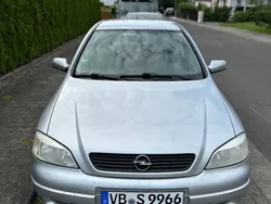 Silber Gebraucht 2002 Opel Astra Limousine | 1.500 € (Fairer Preis)