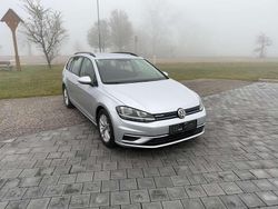 Reflexsilber metallic Gebraucht 2019 VW Golf VII Comfortline Kombi | 13.490 € (Guter Preis)