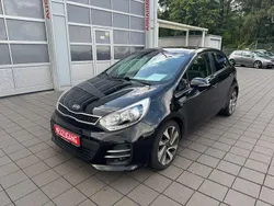 Schwarz Gebraucht 2016 Kia Rio Limousine | 7.790 € (Fairer Preis)