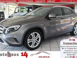 Grau Gebraucht 2014 Mercedes GLA200 SUV | 14.950 € (Fairer Preis)