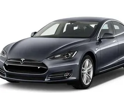 Grau Gebraucht 2015 Tesla Model S Limousine | 44.500 € (Fairer Preis)