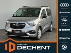 Grau Gebraucht 2023 Opel Combo-e Life Ultimate Van / Kleinbus | 28.619 € (Fairer Preis)
