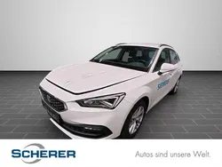 Weiß Gebraucht 2022 Seat Leon Style Limousine | 23.750 € (Fairer Preis)
