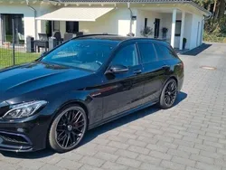 Schwarz Gebraucht 2017 Mercedes C63 AMG AMG Limousine | 44.700 € (Guter Preis)