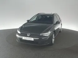 Grau Gebraucht 2022 VW Golf VIII Life Kombi | 20.460 € (Guter Preis)