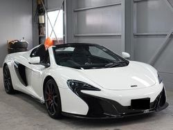 Weiß Gebraucht 2016 McLaren 650S | 91.200 €