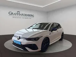 Pure white Gebraucht 2024 VW Golf VIII R Limousine | 47.333 € (Fairer Preis)
