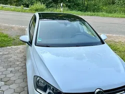 Weiß Gebraucht 2016 VW Golf VII Allstar Limousine | 11.700 € (Fairer Preis)