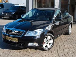 Schwarz Gebraucht 2009 Skoda Octavia Elegance Limousine | 7.990 € (Fairer Preis)