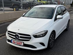 Weiß Gebraucht 2022 Mercedes 200 Business Limousine | 17.950 € (Superpreis)