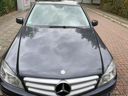 Blau Gebraucht 2010 Mercedes C220 Avantgarde Limousine | 4.498 € (Guter Preis)