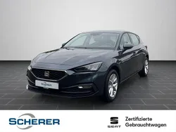 Grau (metallic) Gebraucht 2021 Seat Leon Style Limousine | 17.980 € (Fairer Preis)