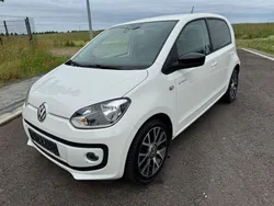 Weiß Gebraucht 2014 VW up! Groove Kleinwagen | 7.500 € (Etwas zu teuer)
