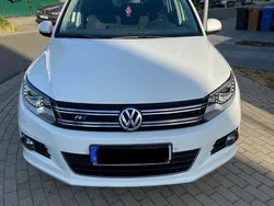 Weiß Gebraucht 2012 VW Tiguan Freestyle SUV | 16.890 €