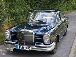 Blau Gebraucht 1967 Mercedes 230 Limousine | 19.000 €