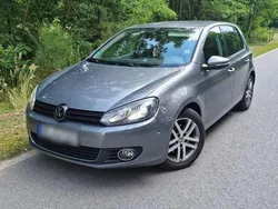 Grau Gebraucht 2009 VW Golf VI Kleinwagen | 8.900 € (Teuer)