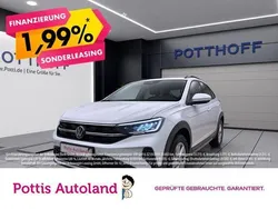 Pure white Gebraucht 2024 VW Taigo Life SUV | 19.777 € (Fairer Preis)