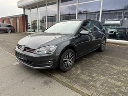 Grau Gebraucht 2016 VW Golf VII Allstar Limousine | 11.399 € (Guter Preis)