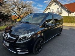 Grau Gebraucht 2020 Mercedes V300 AMG line Van / Kleinbus | 45.220 € (Fairer Preis)