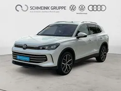 Oryxweiß perlmutteffekt Gebraucht 2024 VW Tiguan Elegance SUV | 49.880 € (Superpreis)
