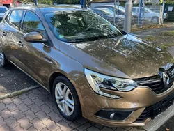 Braun Gebraucht 2016 Renault Mégane IV Experience Limousine | 7.450 € (Guter Preis)