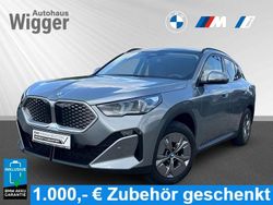 Grau Gebraucht 2024 BMW iX2 Performance SUV | 43.900 € (Fairer Preis)