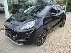 Obsidianschwarz metallic Gebraucht 2021 Ford Puma Titanium SUV | 16.980 € (Fairer Preis)