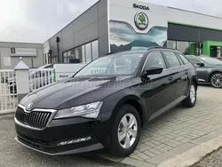 Blackmagic Gebraucht 2023 Skoda Superb Ambition Kombi | 35.700 € (Superpreis)